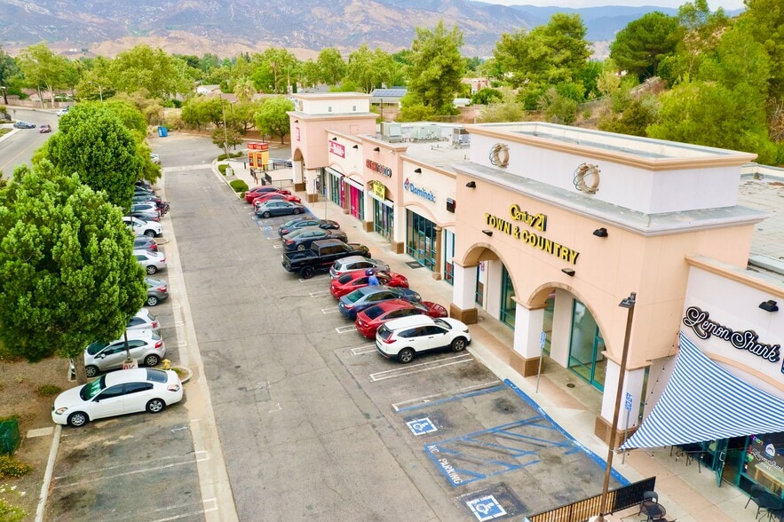 More Photos Of 4235 University Pky, San Bernardino Storefront Retail Office For Sale