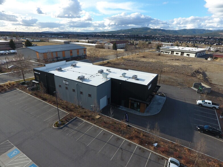 More Photos Of 2210 N Madson Rd, Liberty Lake General Retail For Lease