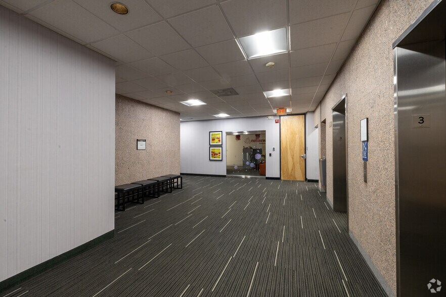 More Photos Of 645 Martinsville Rd, Bernards Township Office For Sale