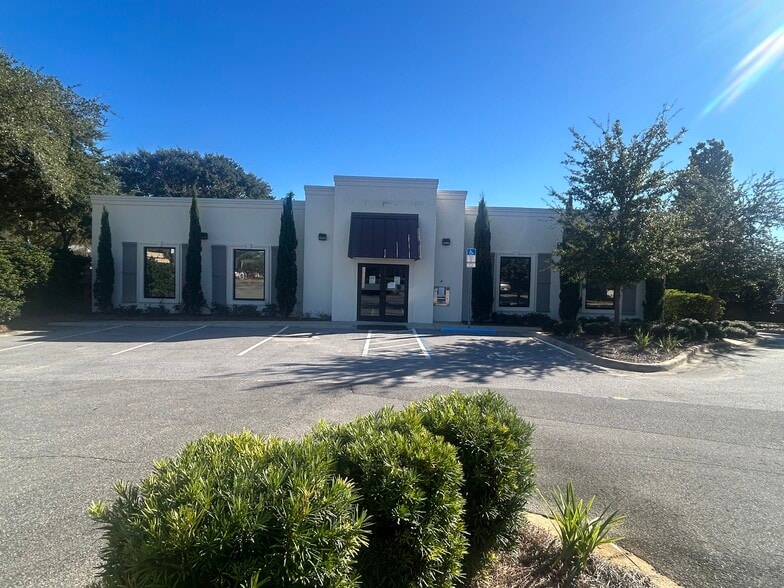 More Photos Of 36254 Emerald Coast Pky, Destin Freestanding For Lease
