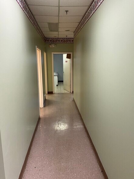 More Photos Of 1577 Mount Zion Rd, Morrow Medical For Lease