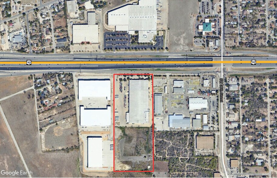 More Photos Of 4608 W Highway 90, San Antonio Manufacturing For Sale
