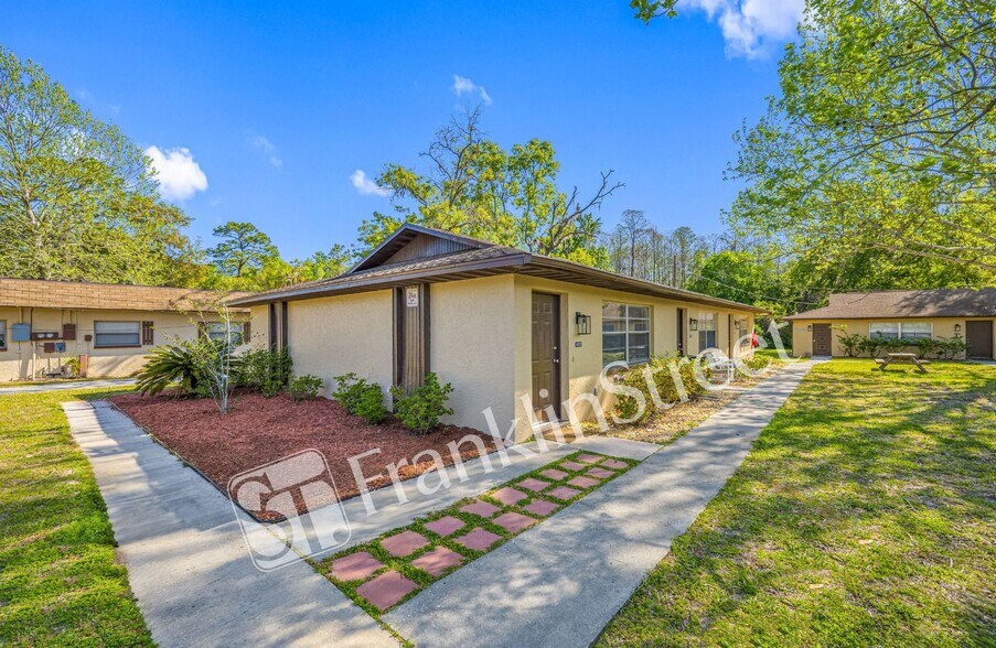 More Photos Of 4111 Alabama, Homosassa Apartments For Sale