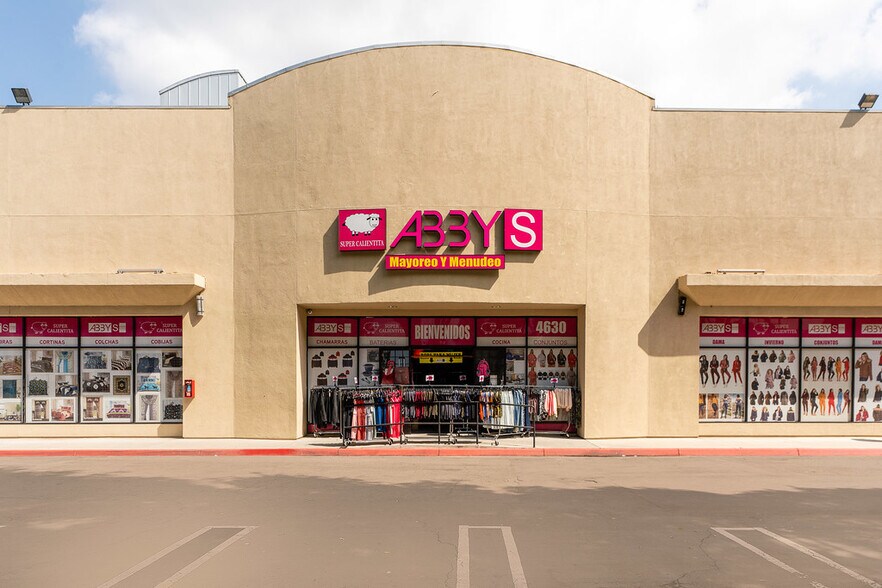 More Photos Of 4650 Border Village Rd, San Ysidro Office For Lease