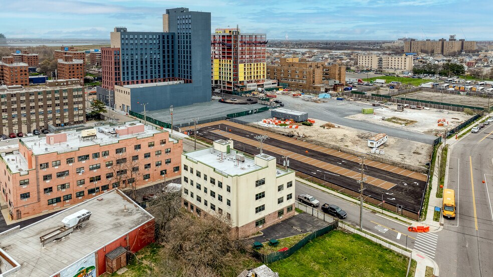 More Photos Of 311 Beach 53rd St, Far Rockaway Apartments For Sale