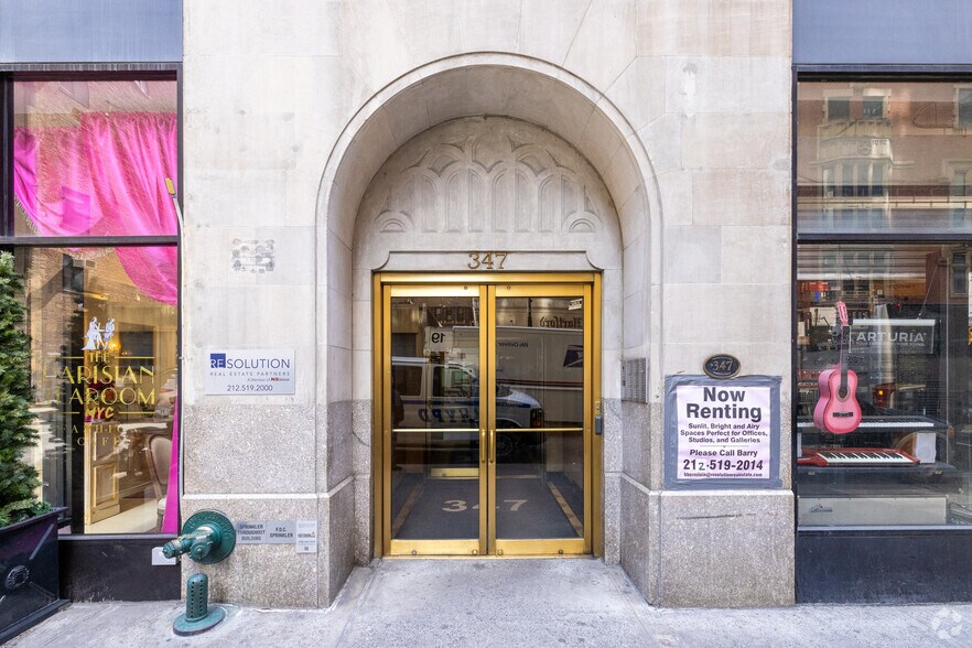 More Photos Of 347 W 36th St, New York Loft Creative Space For Lease