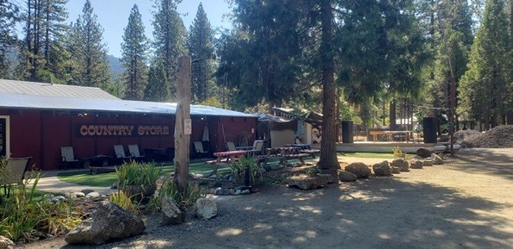 More Photos Of 260 S Derick Flat Rd, Trinity Center Freestanding For Sale