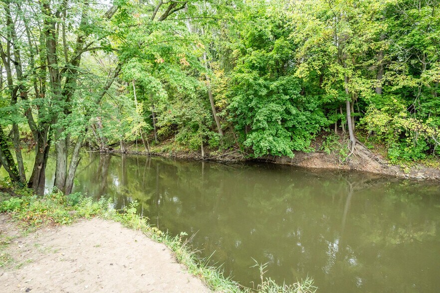 More Photos Of 0 Main Street St, Watervliet Land For Sale