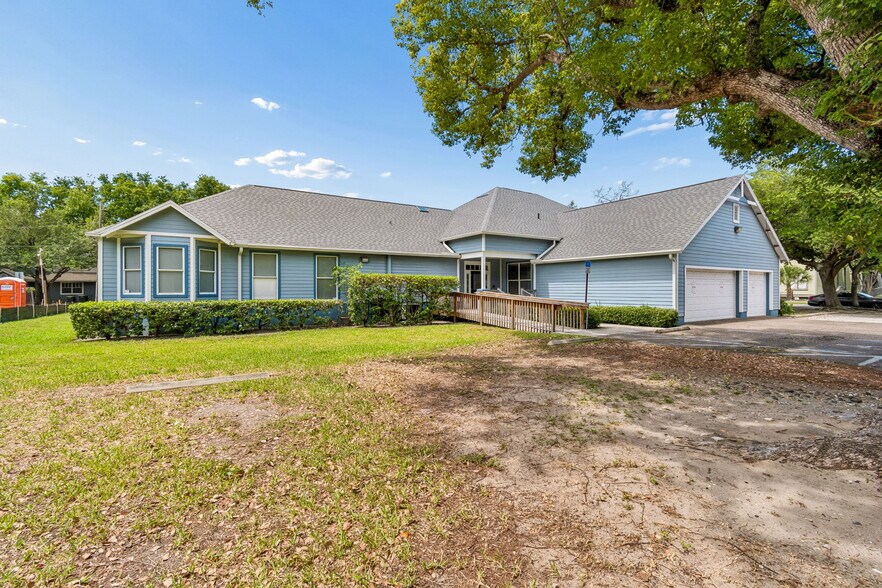 More Photos Of 402 E 7th Ave, Tampa Office For Sale
