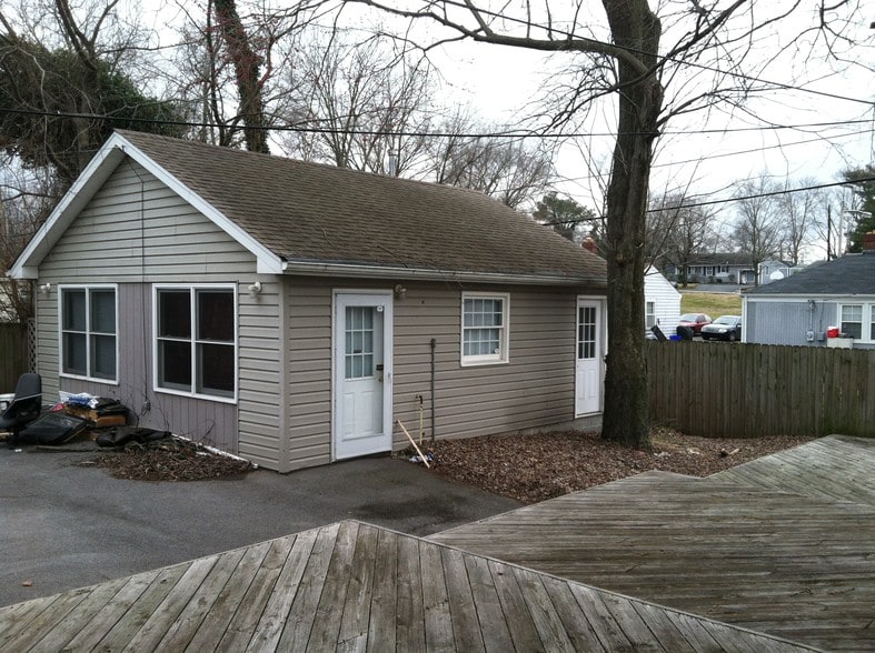 More Photos Of 507 E Iris Dr, Nashville Office For Lease