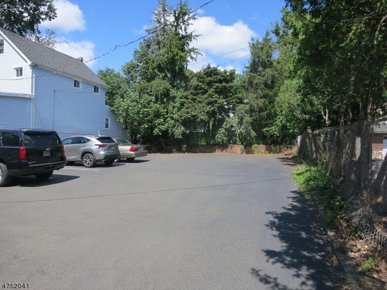 More Photos Of 332-334 North Ave, Garwood Loft Creative Space For Lease