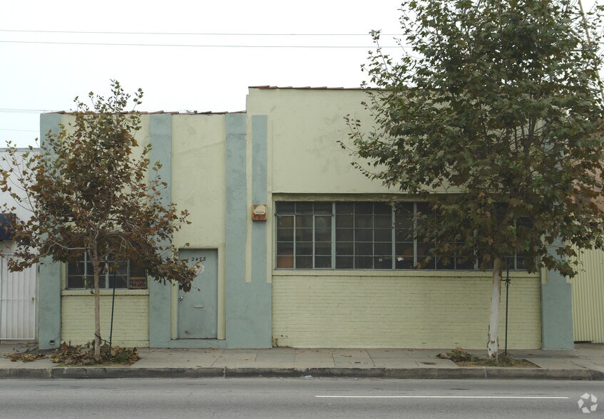 Primary Photo Of 2473 Fletcher Dr, Los Angeles Manufacturing For Sale