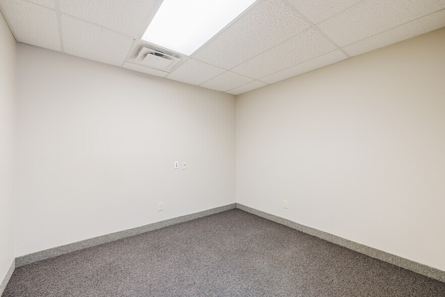 More Photos Of 1750 Manzanita Dr, Elko Office Residential For Sale