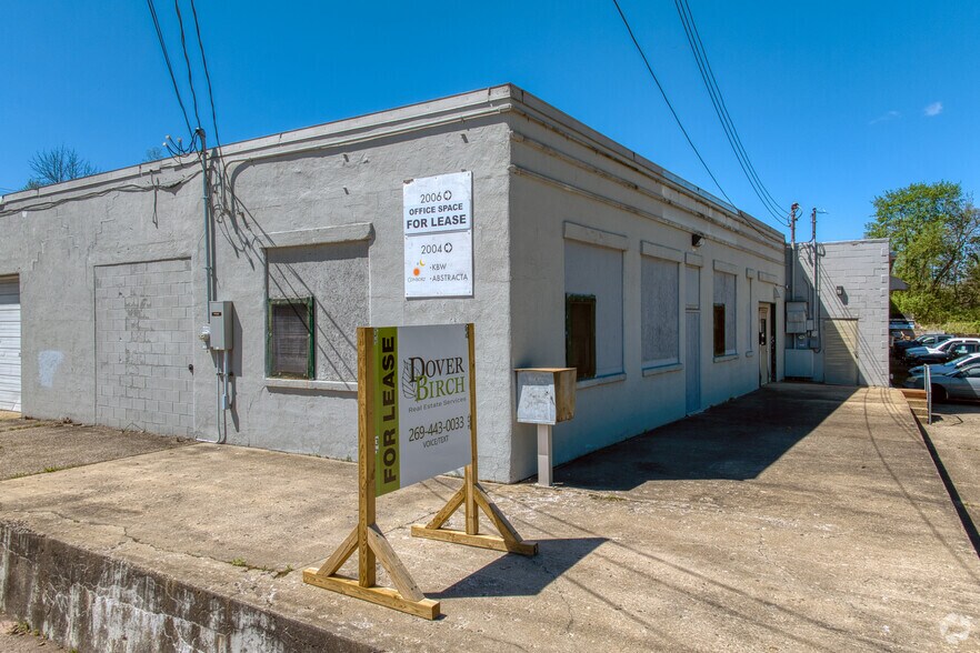 Primary Photo Of 2006 Race St, Kalamazoo Office For Lease