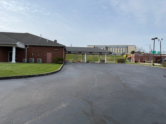 More Photos Of 8026 US Route 60, Barboursville Office For Sale