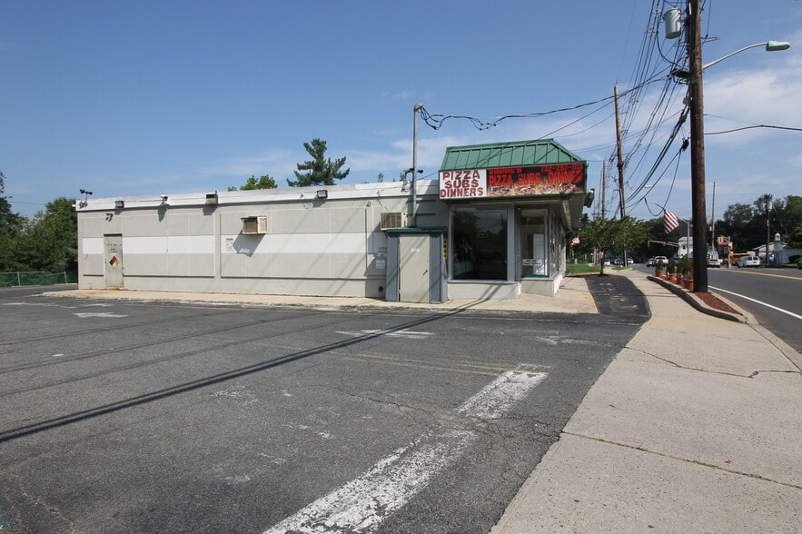 More Photos Of 429 Ryders Ln, East Brunswick General Retail For Sale