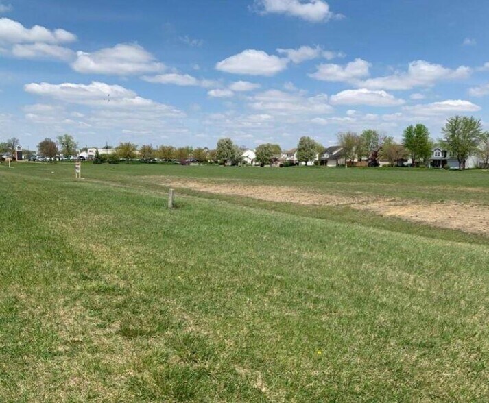 More Photos Of 00 US 31 OAKVILLE SUB SEC 1 LOTS A&B, Whiteland Land For Sale