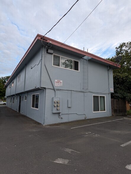 More Photos Of 215 Coventry Dr, Stockton Apartments For Sale