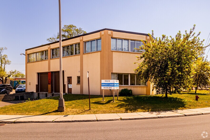 More Photos Of 125 Rue Gagnon, Montréal Manufacturing For Lease