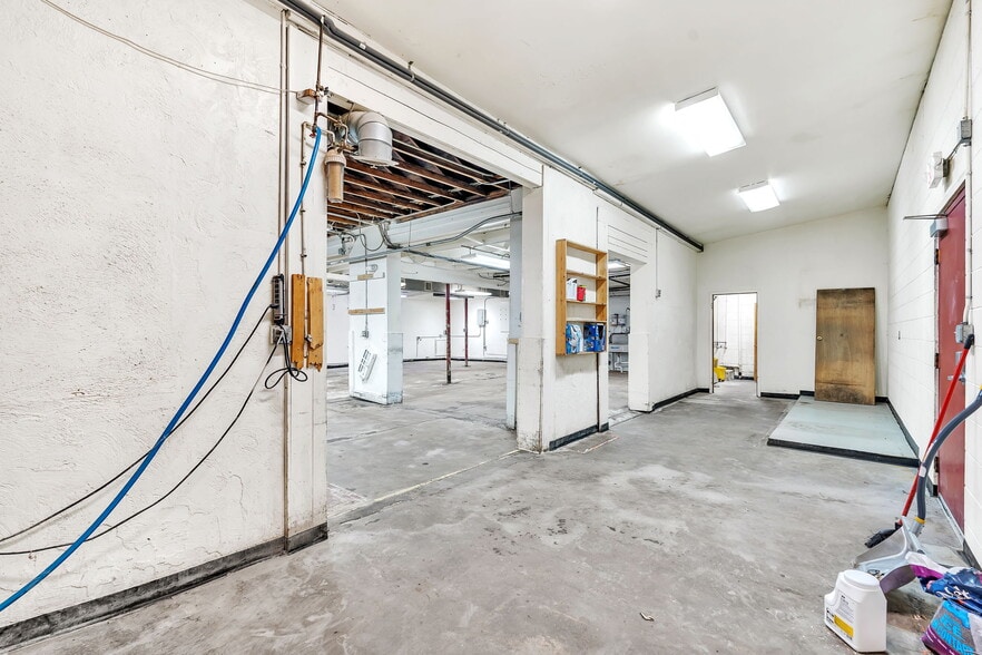 More Photos Of 2025-2027 W Colorado Ave, Colorado Springs Freestanding For Sale