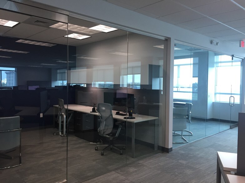 More Photos Of 1801-1837 NE 123rd St, North Miami Coworking Space