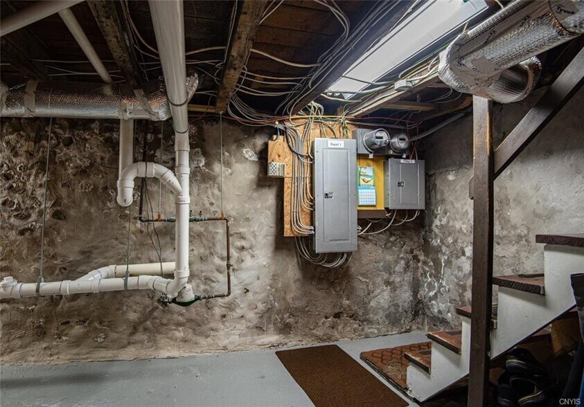 More Photos Of 417 W Dominick St, Rome Bar For Sale