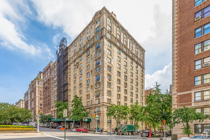 More Photos Of 925 Park Ave, New York Apartments For Sale