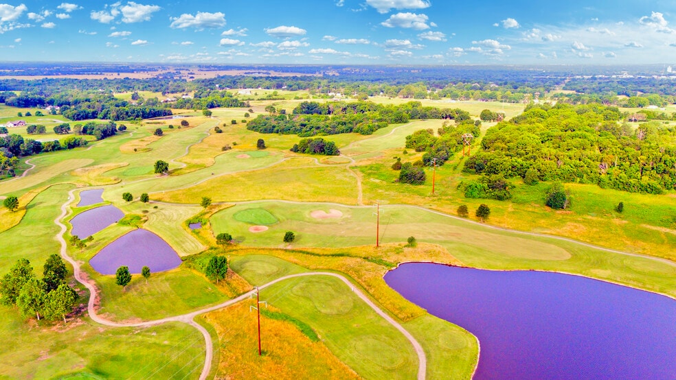 More Photos Of 10301 S 600 Rd, Miami Golf Course Driving Range For Sale