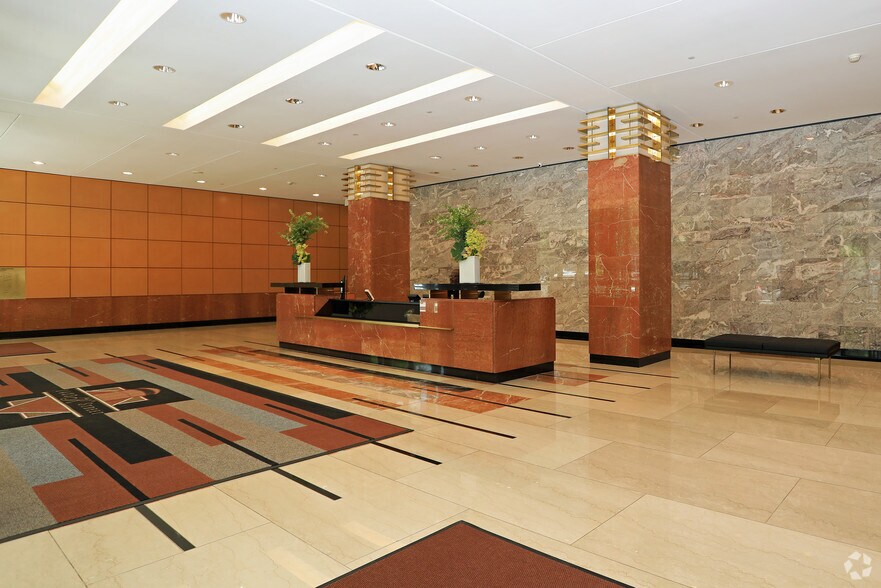 More Photos Of 1425 K St NW, Washington Office For Lease