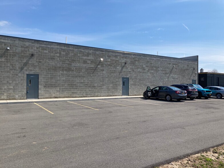 More Photos Of 1780 Grand Island Blvd, Grand Island Storefront Retail Office For Lease
