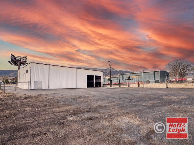 More Photos Of 2110 Naegele Rd, Colorado Springs Warehouse For Sale