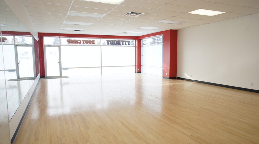 More Photos Of 65 Chippewa Rd, Sherwood Park Office For Sale