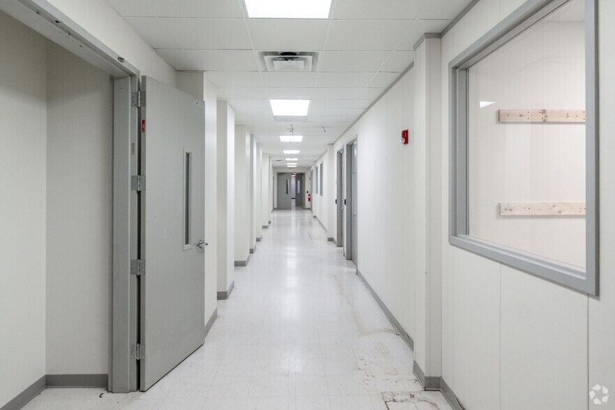 More Photos Of 4233 Technology Dr, Durham Research And Development For Lease