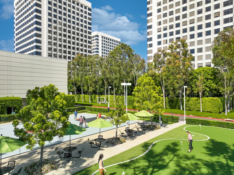 More Photos Of 2 Park Plaza, Irvine Office For Lease