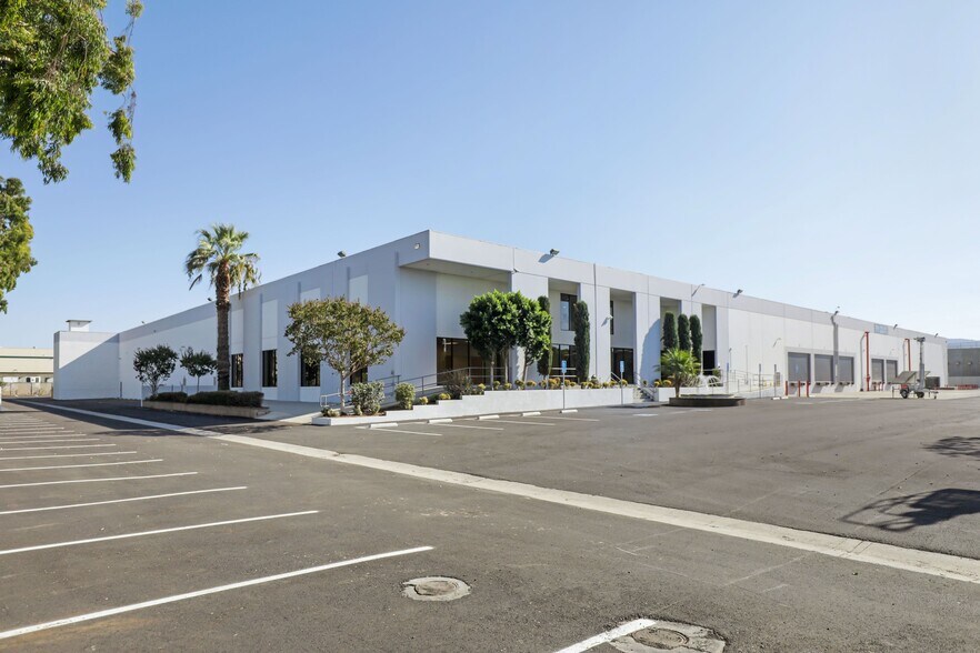 More Photos Of 140 N Orange, City Of Industry Distribution For Lease