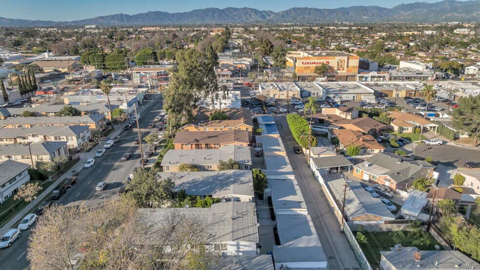 More Photos Of 6308 Coldwater Canyon Ave, North Hollywood Apartments For Sale