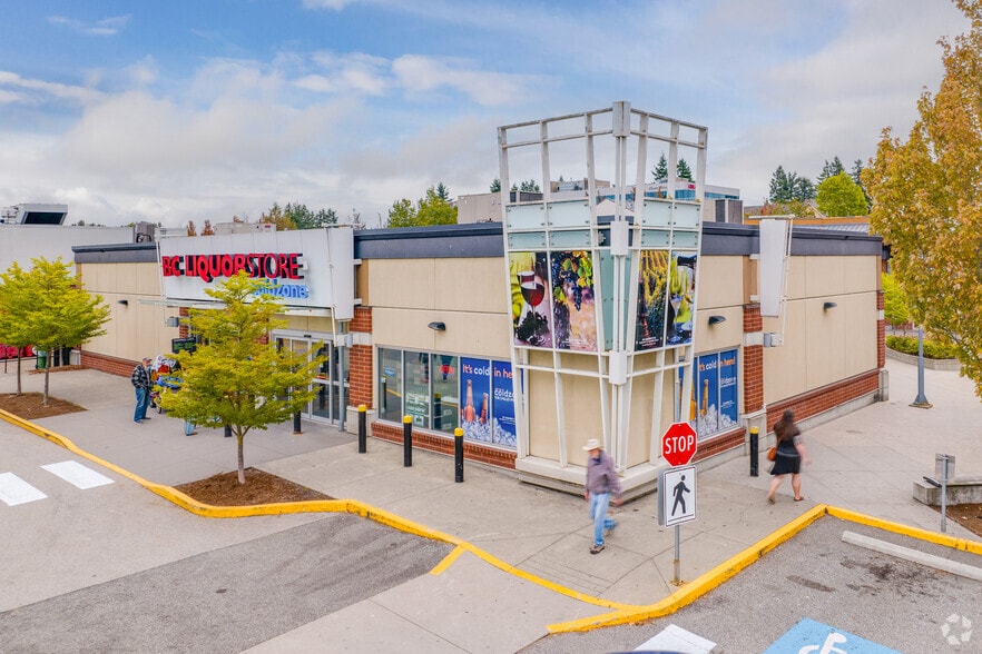 More Photos Of 1601-1715 152 St, Surrey Storefront Retail Office For Lease