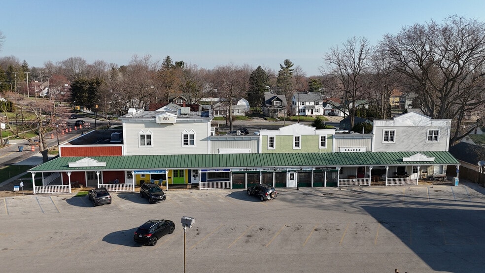 More Photos Of 5758 Main St, Sylvania Storefront For Sale