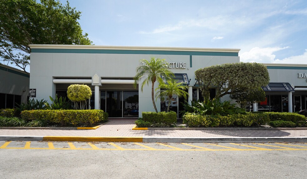 More Photos Of 3350 NW 2nd Ave, Boca Raton Flex For Lease