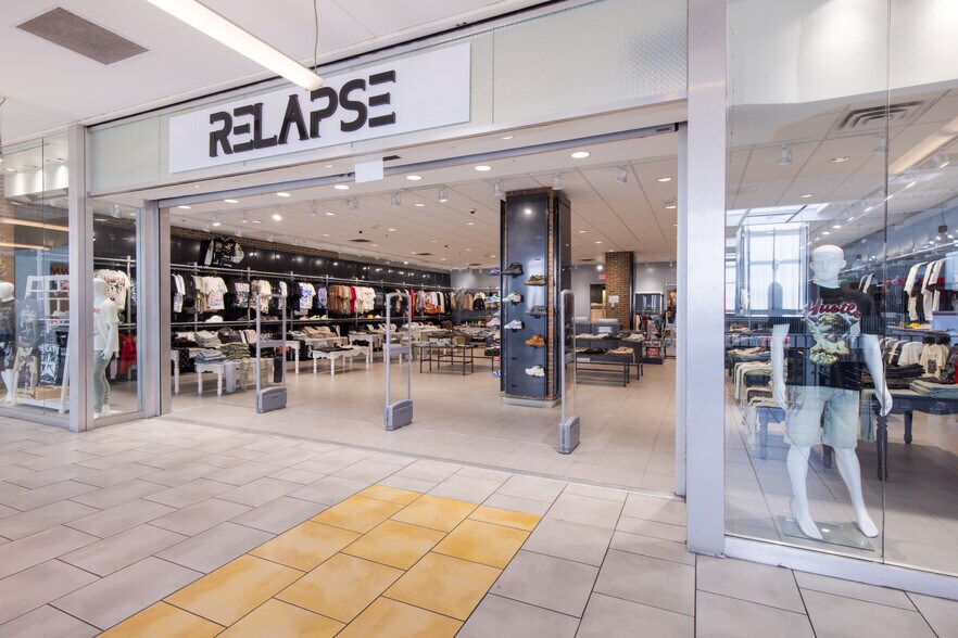 More Photos Of 2301-2401 Liberty Heights Ave, Baltimore Unknown For Lease