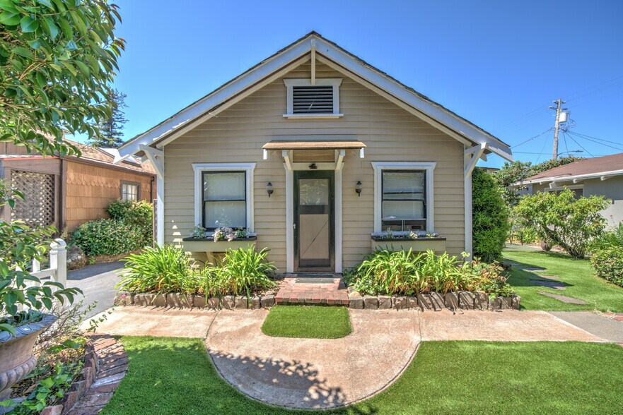 More Photos Of 2-10 7th St, Petaluma Apartments For Sale