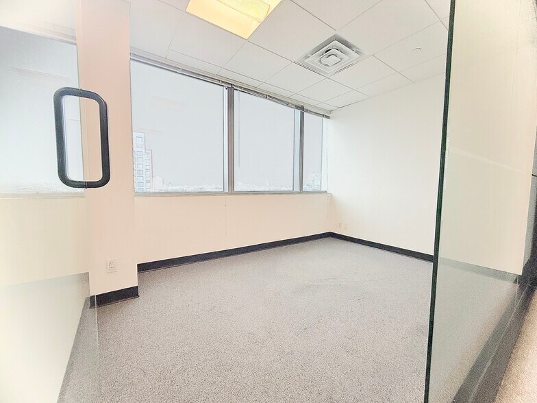 More Photos Of 136-17 39th Ave, Flushing Office Residential For Sale