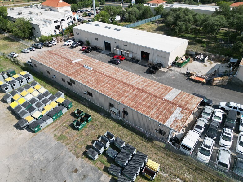 More Photos Of 11116 N Lamar Blvd, Austin Service For Sale