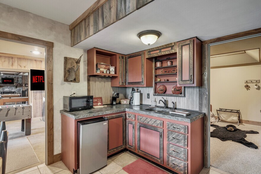 More Photos Of 2003 Bend of the Riv, Hiawassee Lodge Meeting Hall For Sale