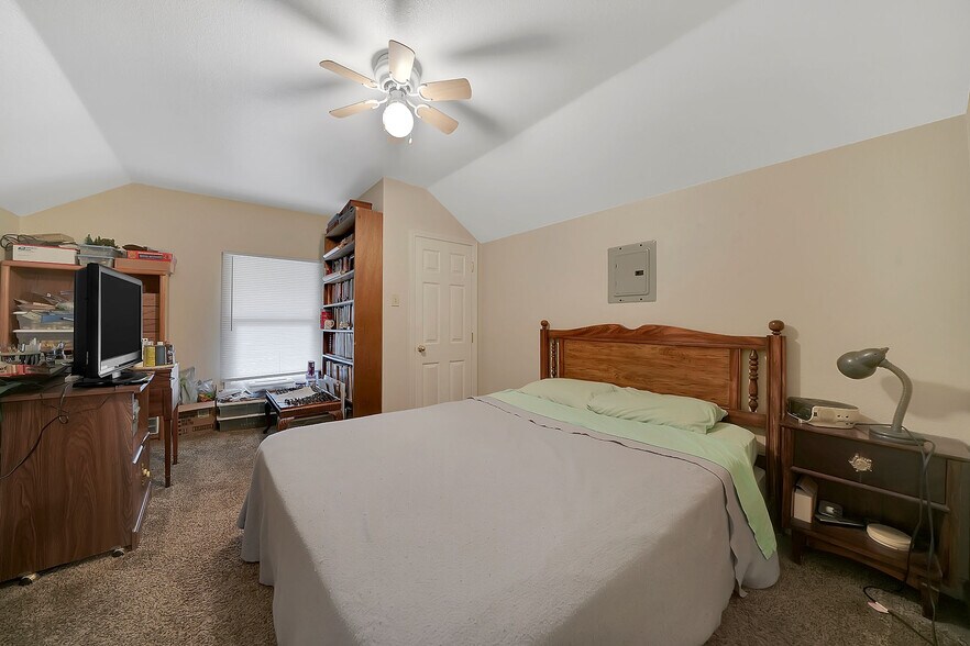 More Photos Of 19881 State Highway 88, Pine Grove Office Residential For Sale