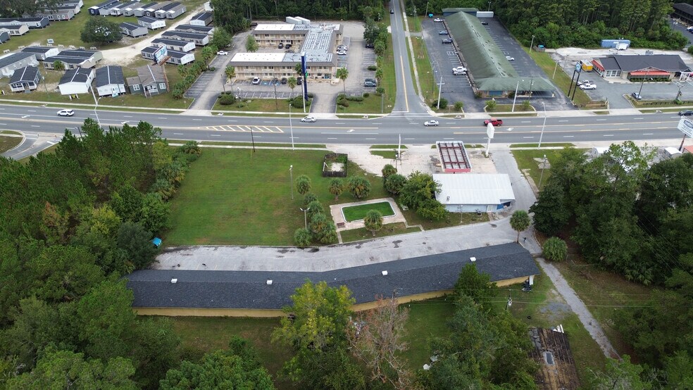 More Photos Of 3816 W Us-90, Lake City Convenience Store For Sale