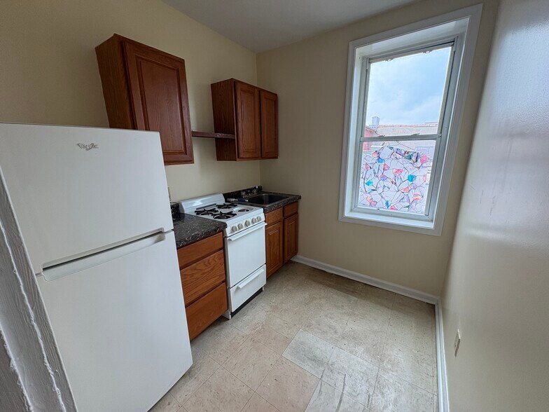 More Photos Of 2507 N Charles St, Baltimore Apartments For Sale