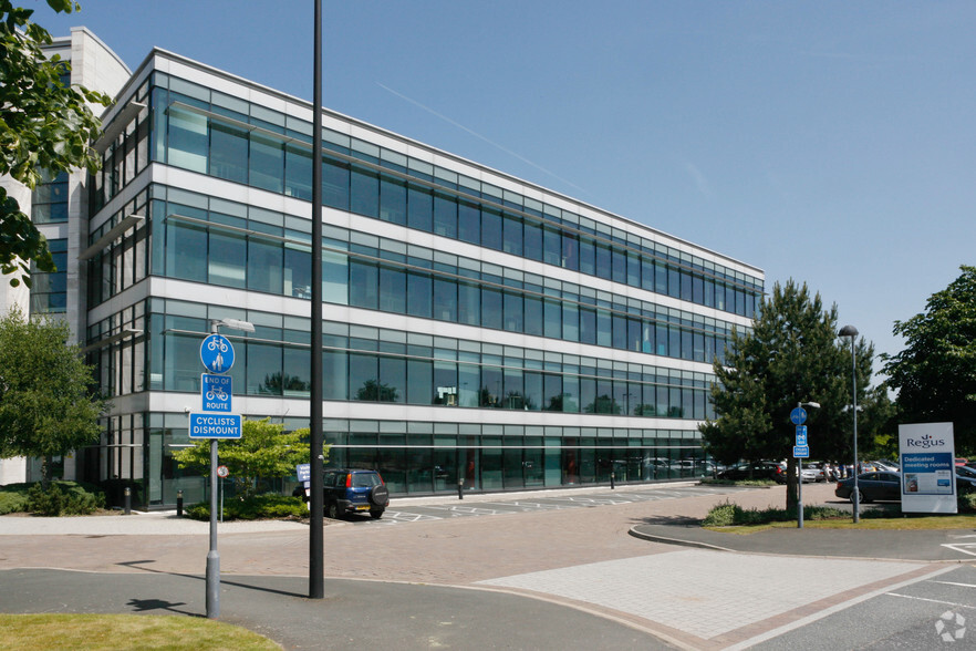 Primary Photo Of 3000 Aviator Way, Manchester Coworking Space