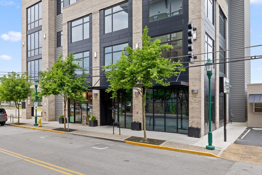 More Photos Of 1413 Chestnut St, Chattanooga Office For Lease