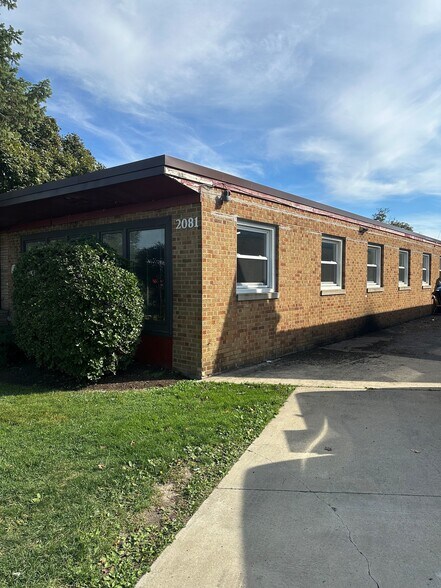 Primary Photo Of 2081 Kensington Ave, Buffalo Office For Sale